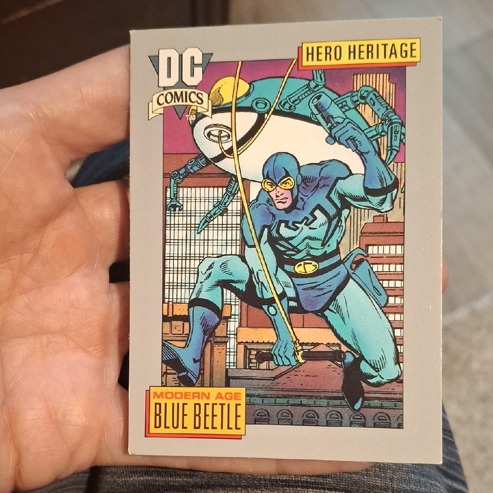DC Comics Blue Beetle Hero Heritage Card